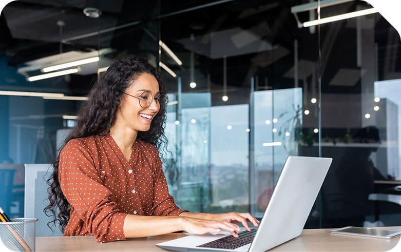 Identifica los dispositivos adecuados para el estilo de trabajo de cada empleado