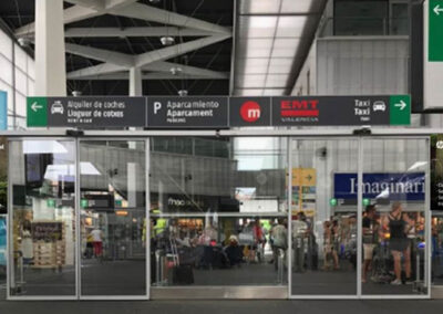 Inforein en la estación de AVE de Valencia