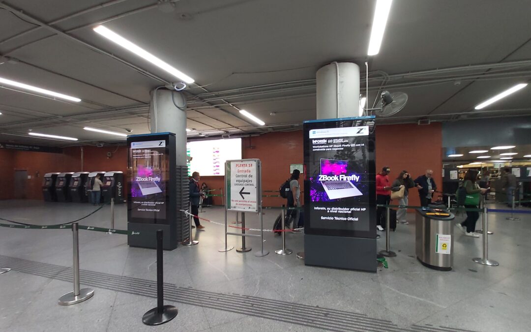 Inforein y HP en la estación de AVE Atocha de Madrid